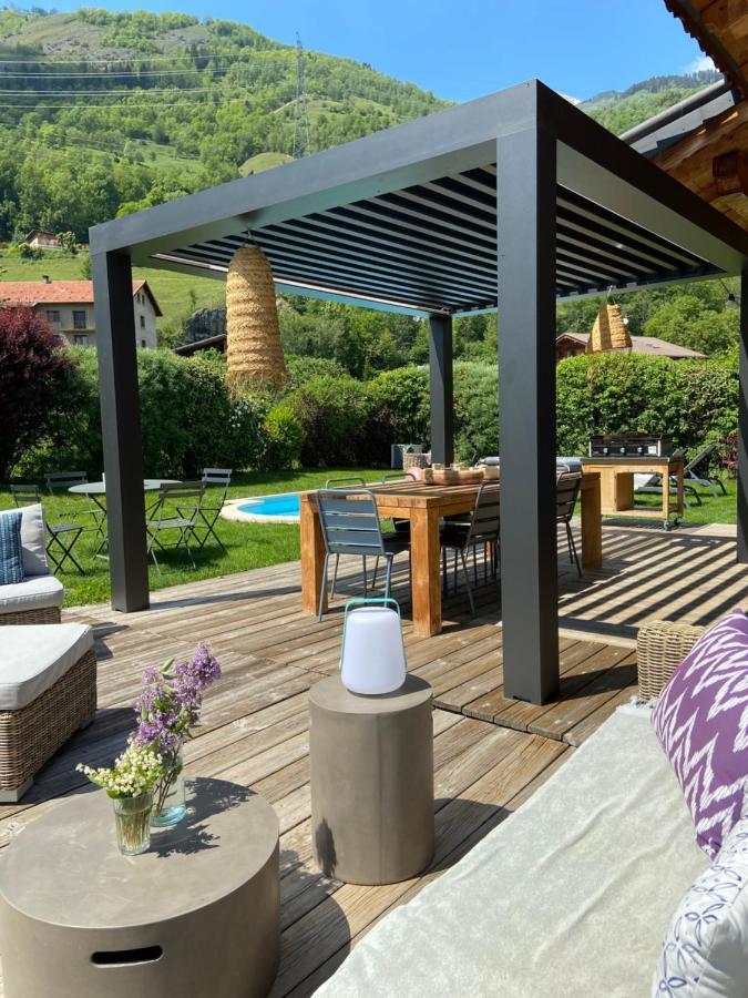 Grand Chalet A La Montagne บูร์-แซ็งต์-โมริซ ภายนอก รูปภาพ